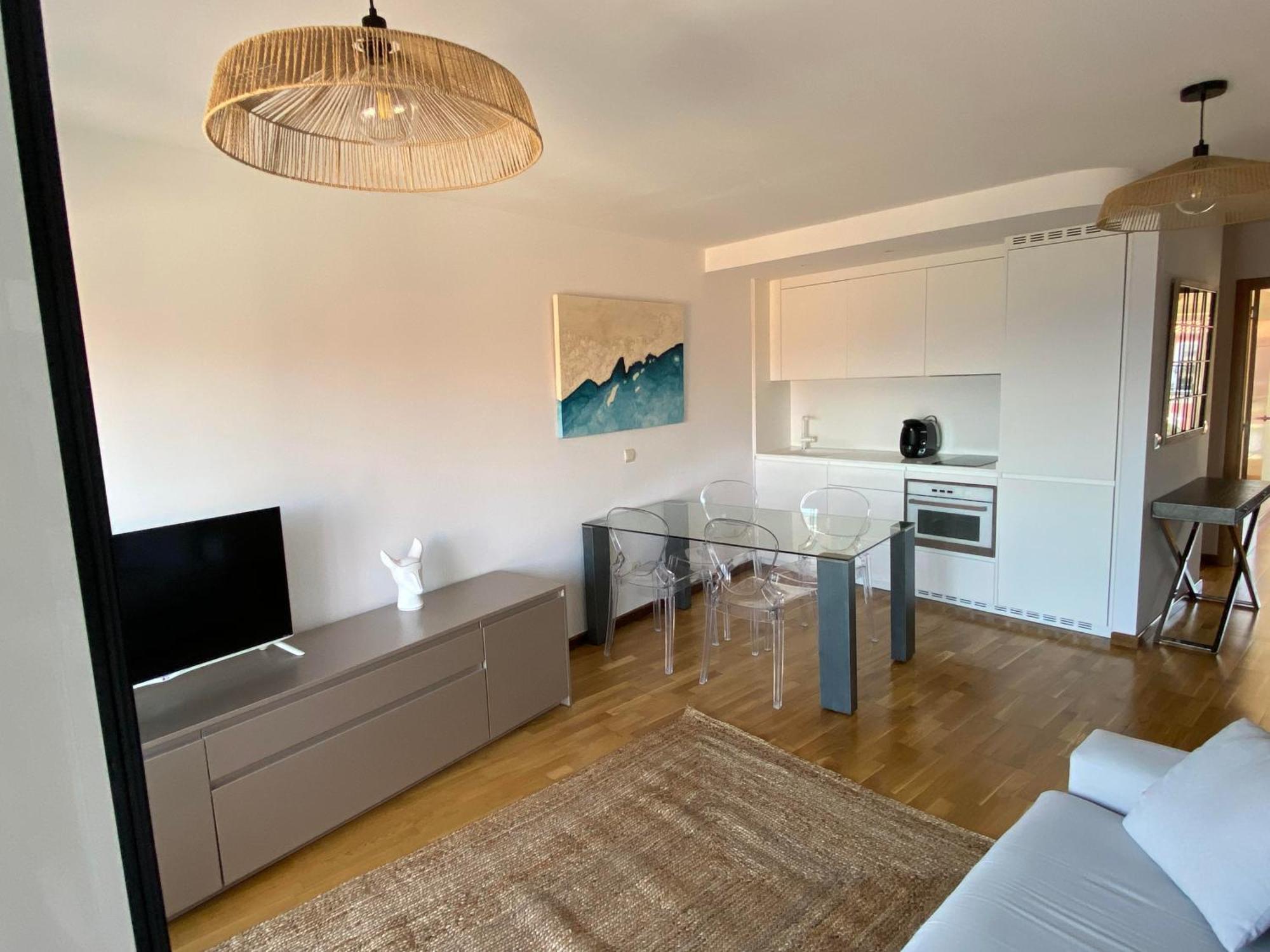 4 Palmeiras Apartment *